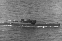 Lynx-helikopter overvåger sovjetisk ubåd